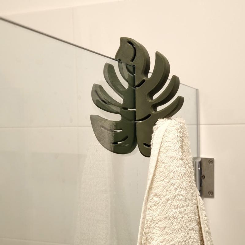 Zielony liść monstery na haczy – Jet Home Bathroom recenzja i cena